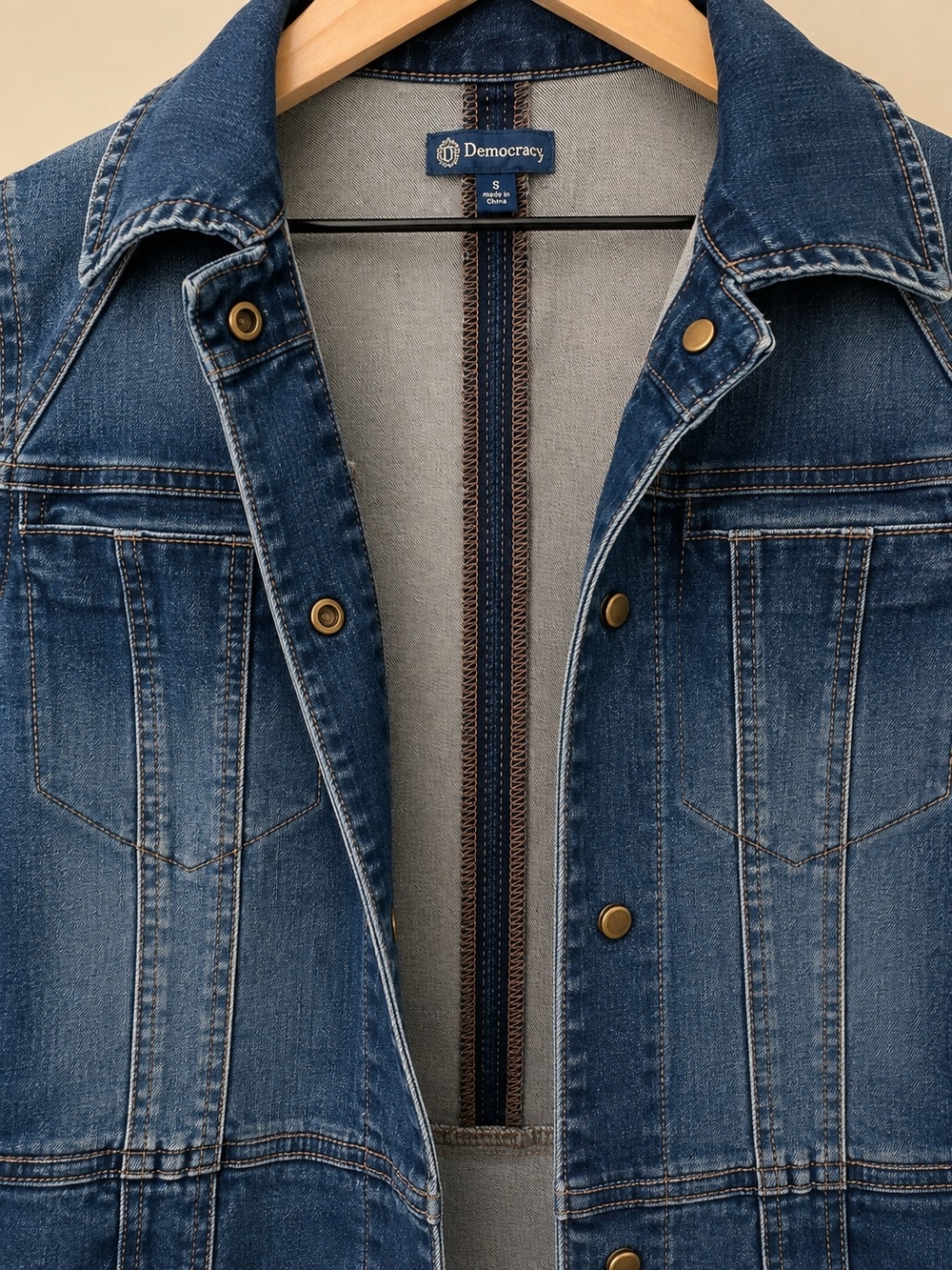 Democracy Peplum Hem Denim Jean Jacket - Picture 4 of 6